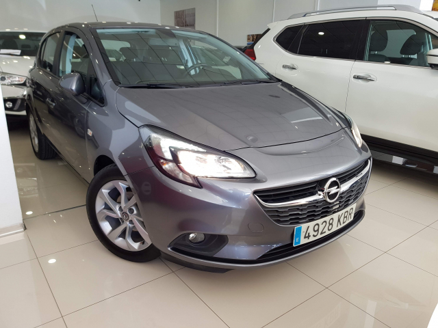 Opel Corsa 2017 1.4 Selective 90 Cv 5p. - --€ (45.882km 